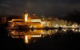 Ferienwohnung Haus Am Weinberg, 83370 Seeon Oberbayern