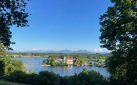 Haus am Weinberg, 83370 Seeon Oberbayern